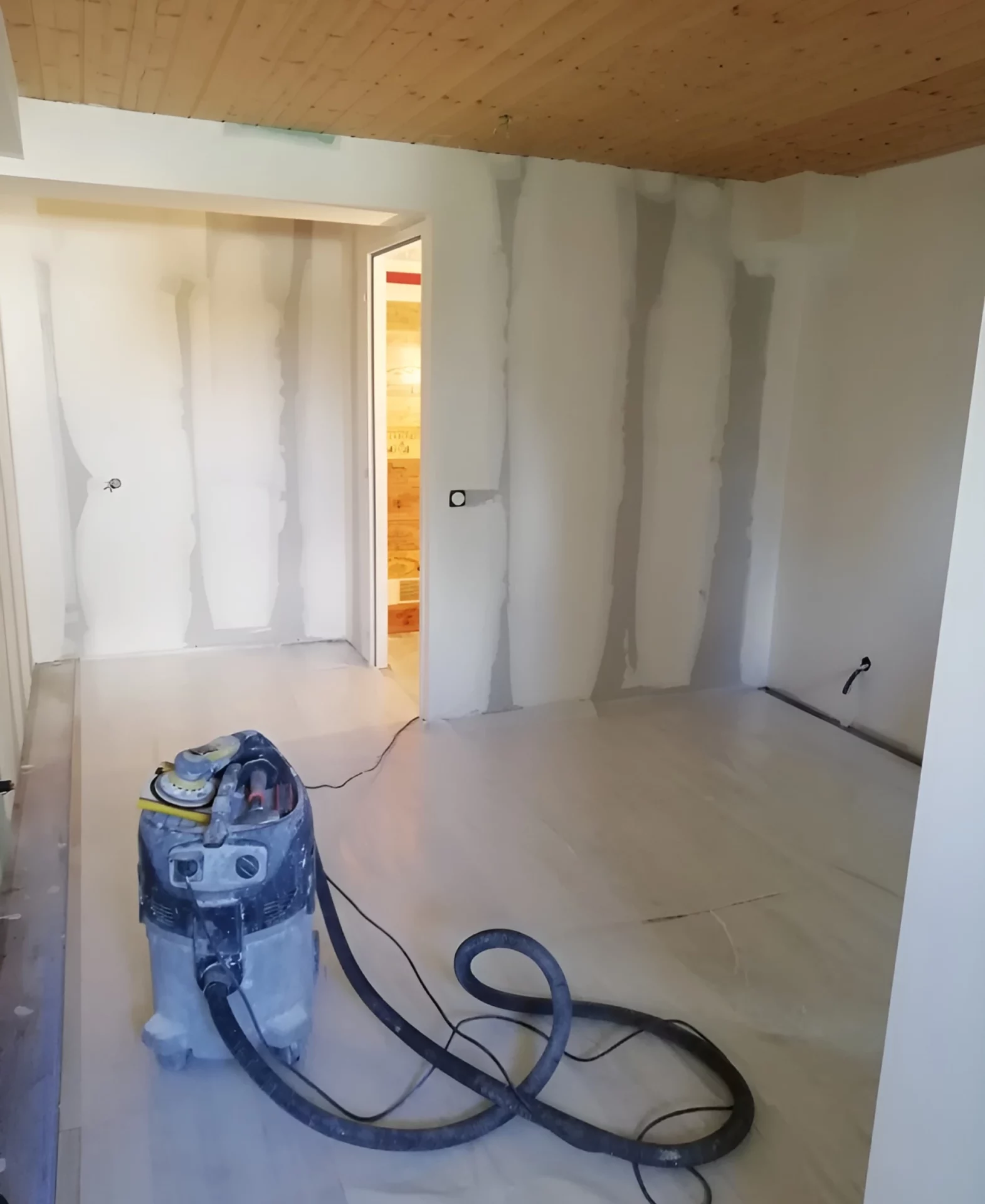 Renovpeinture Peintre Poitiers Plaquiste